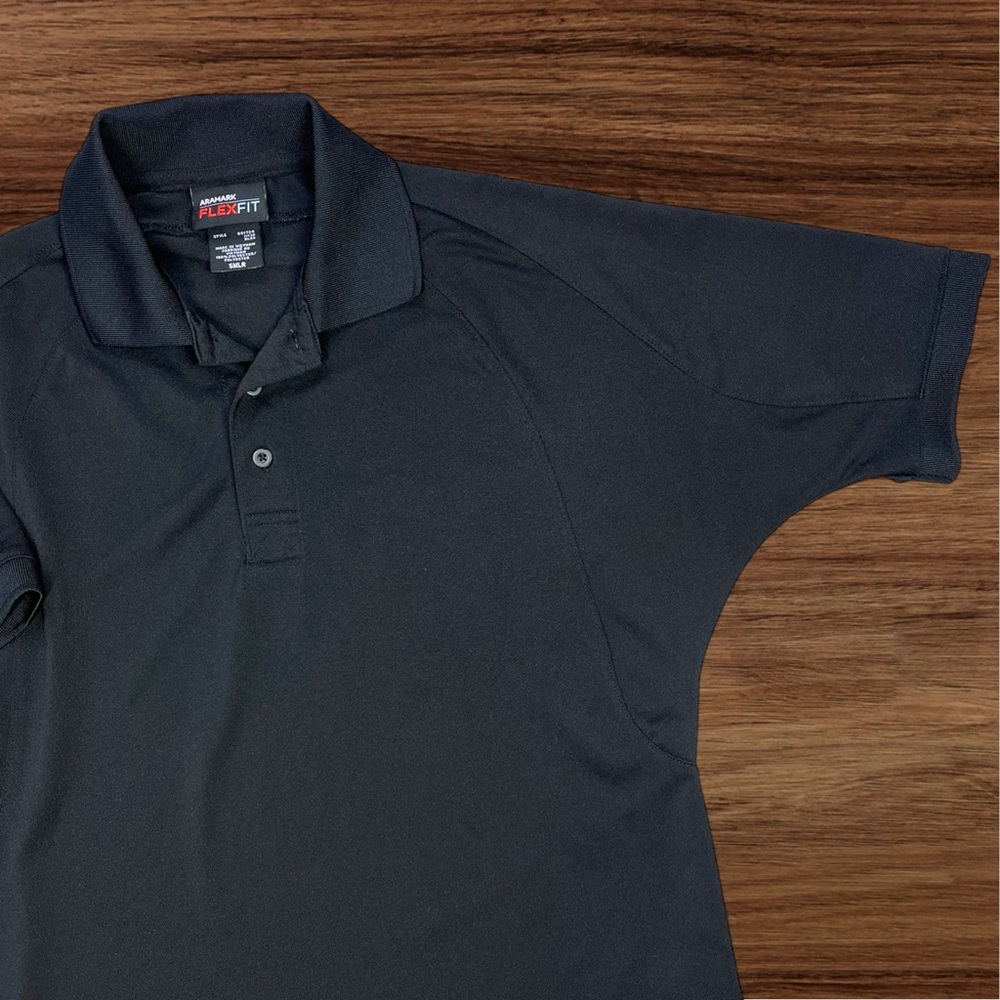 ARAMARK FLEXFIT Solid Black Uniform Polo. Small